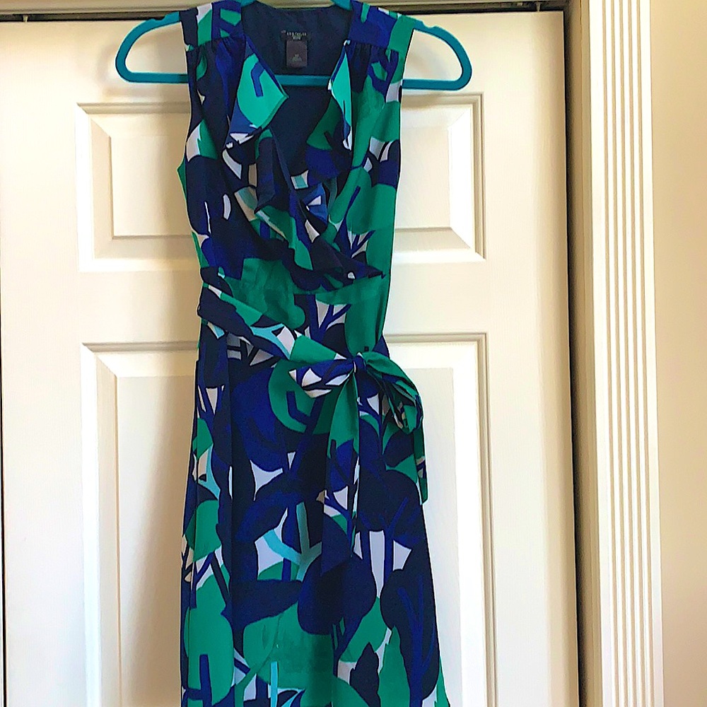 Ann Taylor wrap style blue/green dress NWOT